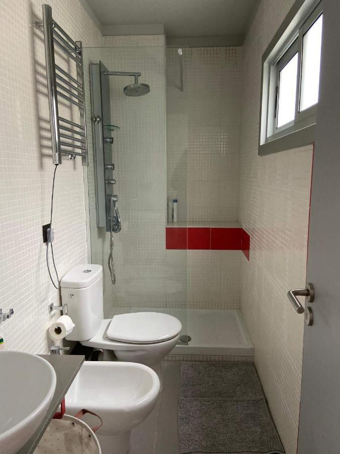 דירות א-קורוניה Penthouse With Terrace And Views Near Oza'S Beach מראה חיצוני תמונה